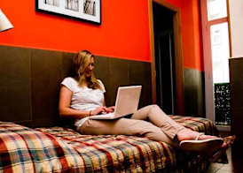 Be Ramblas Guest House 4