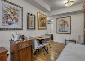 Opulence Boutique Hotel 4