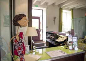 HÔTEL LA FERME DE BOURRAN - RODEZ - parking privé avec bornes pour voitures électriques 3