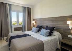 Cabot Tres Torres Apartamentos 5