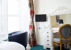 Queensbridge Hotel 2