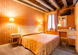 Lanterna Di Marco Polo 5