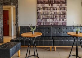 Hotel Avra 2