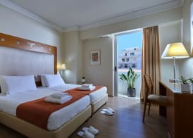 Atrion Hotel 4