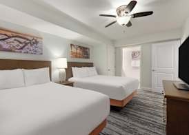Club Wyndham Towers on the Grove 3