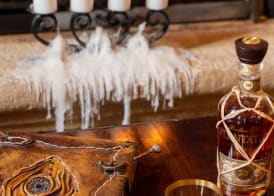 Nikos Takis Boutique Fashion hotel 3