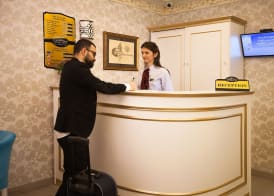 Empire Suite Hotel 4