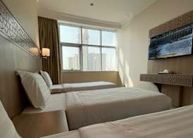 Nawazi Towers Hotel 4