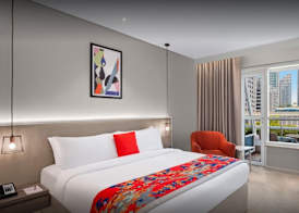 Leva Hotel and Suites, Opposite Downtown 4