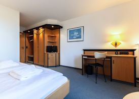 Hotel Rügenschmiede vis a vis Hiddensee 5