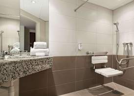Ramada Graz 3
