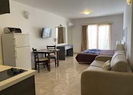 Alexia Hotel Apartments 5