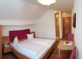 Hotel Gasthof Mitteregger -Best place in town with summercard and breakfast 3
