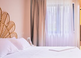 Azar Luxury Suites 4