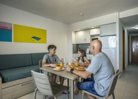Pins Platja Apartments 3