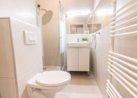 CheckVienna - Apartmenthaus Hietzing 5