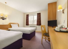 Days Inn by Wyndham Sevenoaks Clacket Lane 5