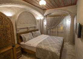 Underground Cave Suites Hotel 5