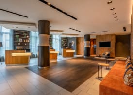 Courtyard by Marriott Cologne 3
