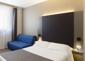City Hotel & Suites Foligno 5