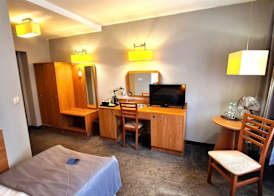 Hotel Malinowski Economy 4