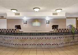 Days Inn by Wyndham Tucson City Center 2