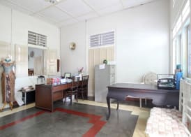Reddoorz Syariah near Wijilan Yogyakarta 4