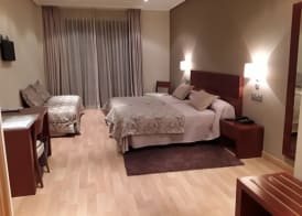 Hotel Astura 4