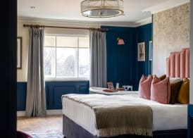 The Bridge Hotel 4
