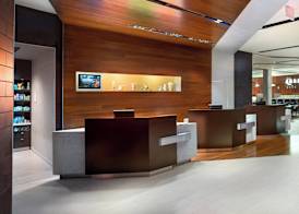 Courtyard by Marriott Philadelphia South at The Navy Yard 4