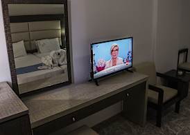Sunshine Hotel 2