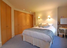 Falcon Inn 4