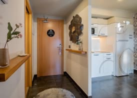 ON Suites Sevilla Apartments 3
