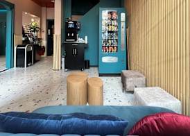 Heart of Amsterdam Hostel 3