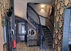 OYO Ivy Hotel 2