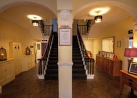 Andover House Hotel & Restaurant - Adults only 3