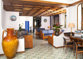 Hotel Ambasciatori 5