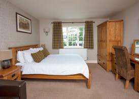 Broom Hall Inn 4
