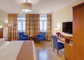 Alpen Hotel München 5