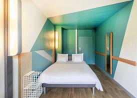 B&B HOTEL Freiburg-West 3