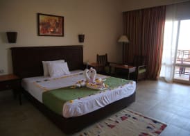 Laguna Beach Marsa Resort 4