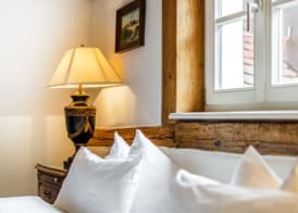 Chin-Chin Hotel ehemals Bohemian Hotel 5