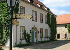 Hotel Burg Wanzleben 2
