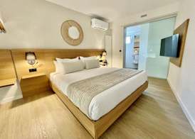 Hotel Emblemático Hi Suites 2