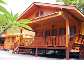 Coco Beach Bungalows 5