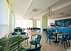 Hotel Holiday Park 2
