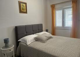 Apartments Ane 5
