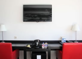 Bastion Hotel Amsterdam Airport 4