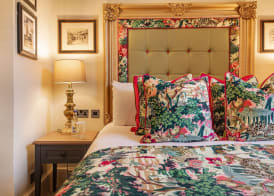 The George Hotel, Amesbury, Wiltshire - The Coaching Inn Group 2