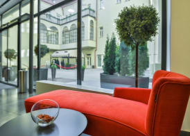 Hotel Garden Court 2